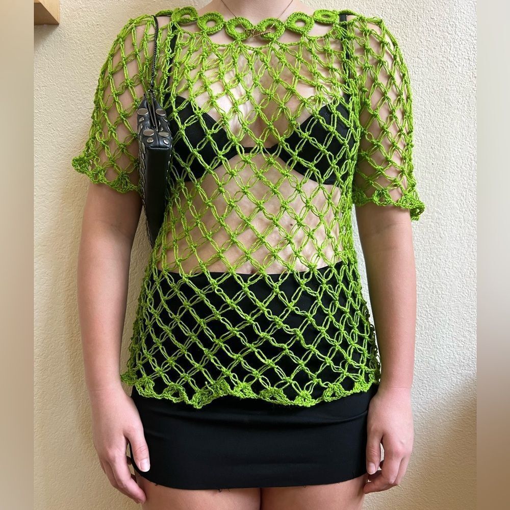 Handmade crochet knit fish net lime green short sleeve top
